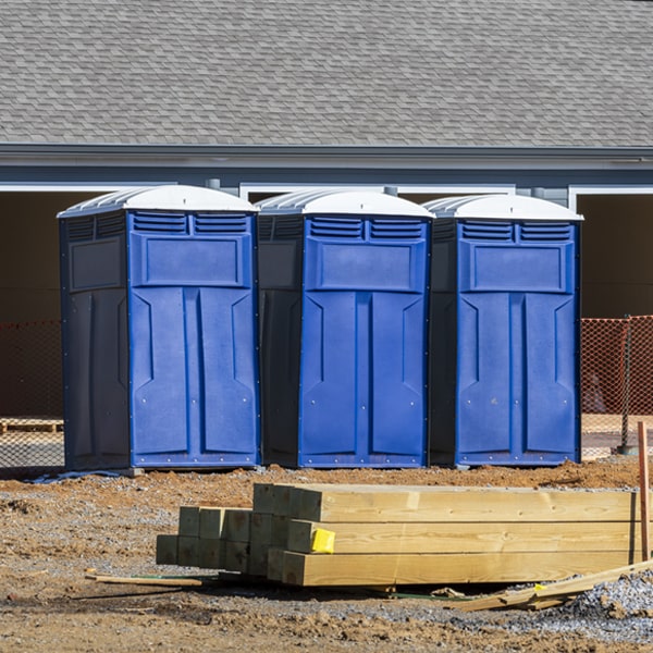 how can i report damages or issues with the porta potties during my rental period in Hawthorn